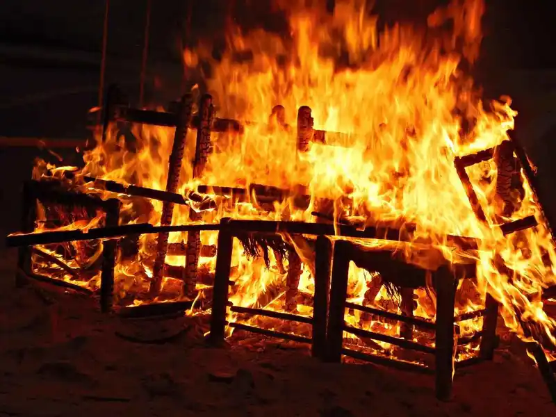Hogueras de San Juan: Het Vuurfestival van Alicante