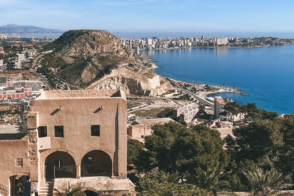 Beleef de mooiste wandelroute in Alicante: Van Serra Grossa naar Playa de la Albufereta (7 km)