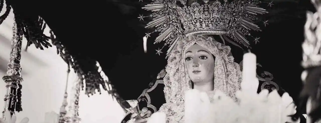 Moros y Cristianos in Alicante: Het Spectaculairste Historische Festival